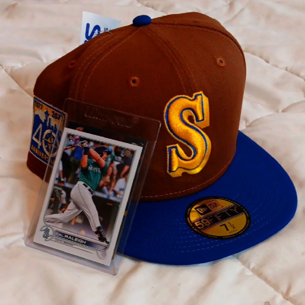 New Era 59FIFTY Seattle Mariners 40th Anniversary Fitted Hat Brown Blue 7 1/2
